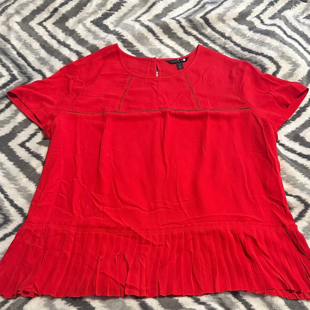 Banana Republic Red Short-Sleeve Pleated-Hem Blouse